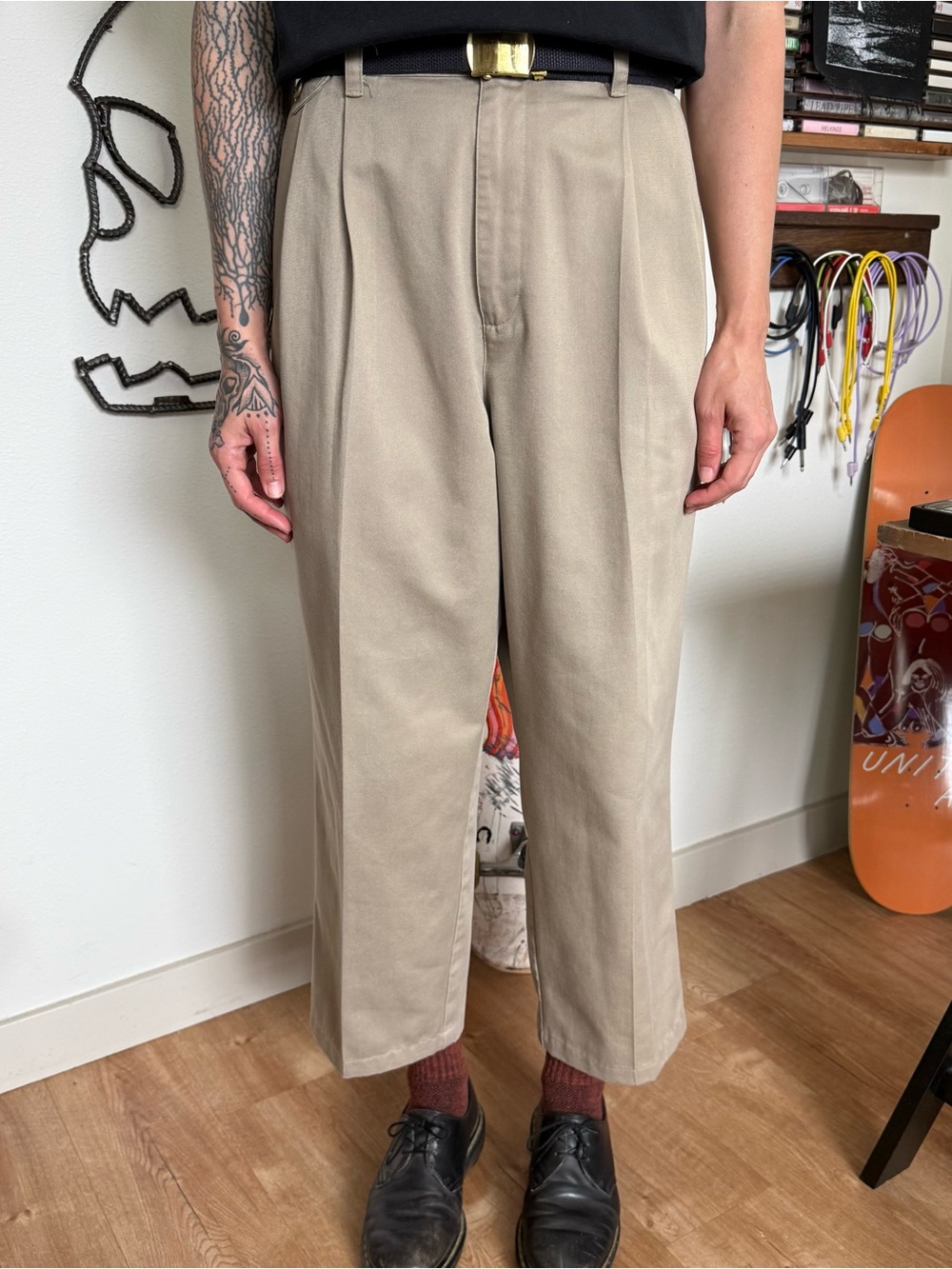 Vintage 2000s Tan High Waisted Pleated Trousers Dockers ~ 35 x 26